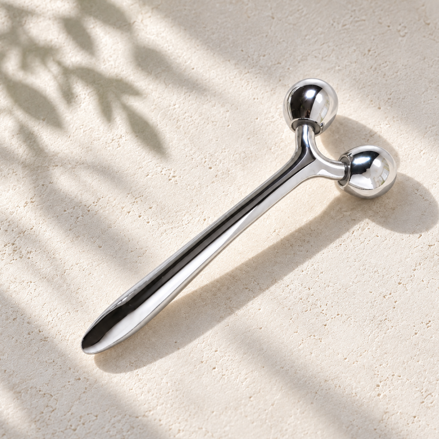 Face Roller Guinot offert pour l'achat d'un produit de la gamme Lift Summum Guinot