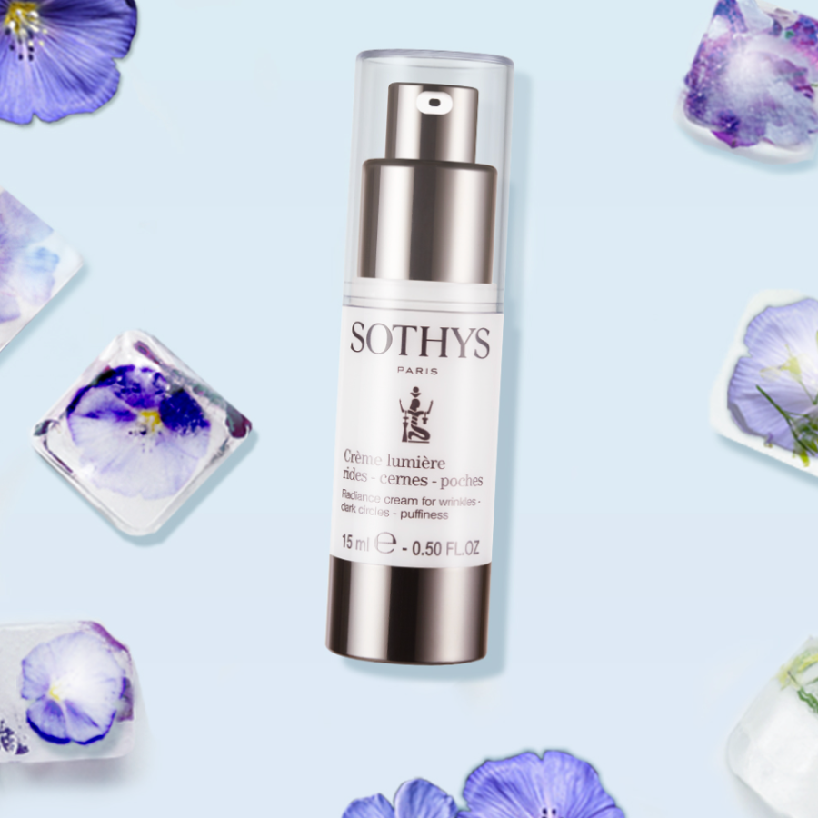 Crème Lumière Rides Cernes Poches Sothys sur fond bleu